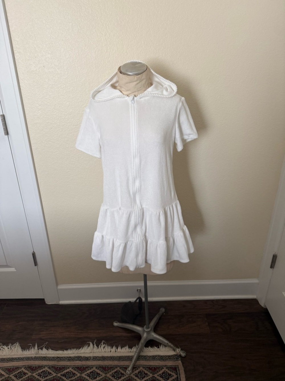 Cat & Jack White Hooded Tiered Zip-Front Dress